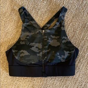 Fabletics Ella High-Impact Sports Bra